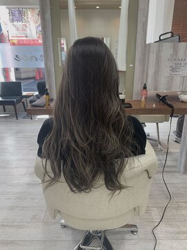 ソワン ドゥ ブレス 立花店(soin de brace) バレイヤージュ×アッシュグレージュ/黒髪/小顔【高嶋仰】