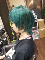 サムブリッジ(SOMEBRIDGE)&nbsp;ハンサム マッシュウルフの緑ヘアカラー【SOMEBRIDGE】