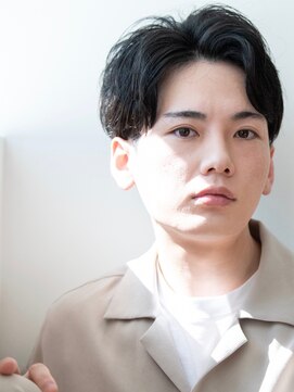 クラン(CLAN) 黒髪センターパート