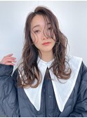 レイヤーカット波巻きアンニュイ大人可愛いくせ毛風ワンカール