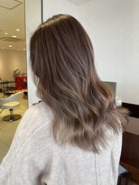 アース コアフュールボーテ 長野駅前店(EARTH coiffure beaute) ピンクベージュミルクティーカラーバレイヤージュ