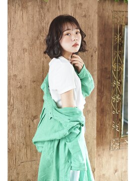 アシュリー(ashuley) 【ａｓｈｕｌｅｙ】カジュアルミディアムボブ