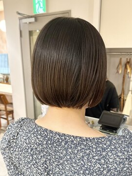 ヒビヲ(HIBIO) ショートボブぱつっとボブオージュアトリートメントケアブリーチ