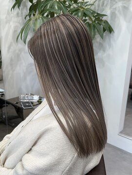 ユエン(YUEN) 筋感多めのシャドールーツ