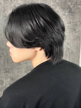 プレミアムバーバー 新宿店(PREMIUM BARBER produce by HIRO GINZA) 【センターパートウルフ】