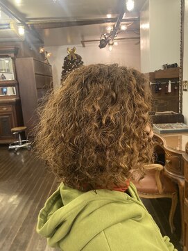 ワイエスパーク 代官山店(Y.S.PARK) オシャレさんにオススメ♪スパイラルパーマ