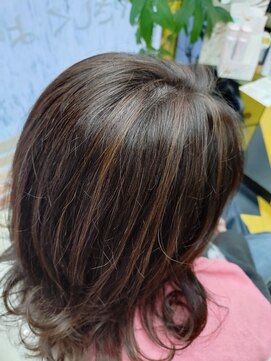 シロマ(SHIROMA) 明るめカラー&白髪ボカシ