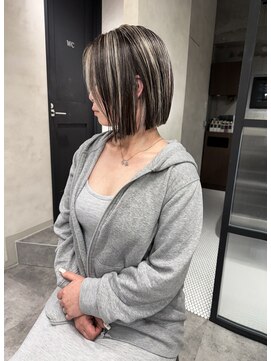 アコ(Aco) ★スクエアボブに映えるオリジナルハイライト★