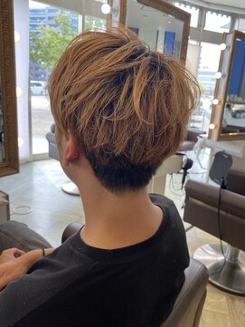 コワファースト 大分(COIFF1RST) 刈り上げマッシュ