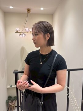 グラッド(glad) 大人タイトストレートボブ