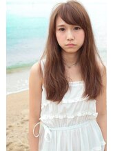 ライカ(laica) 時代の流行に左右されないニュートラルロングスタイル♪