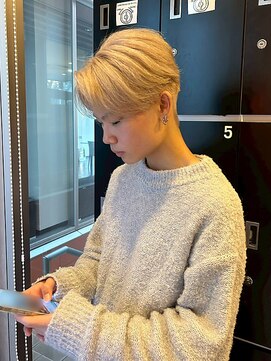 インク サカエ(inq sakae) ケアブリーチ/ハイトーン/ライトベージュ/フェザー