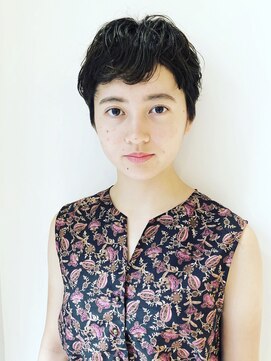 コクーン(Cocoon) #クラシカル#斜めバング#ボルドー