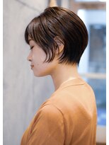 リュニック(Ryunic) 素敵なフォルムと襟足が決め手のショートボブ