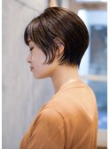 素敵なフォルムと襟足が決め手のショートボブ