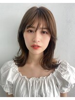 エマ ギンザ(EMMA GINZA)&nbsp;耳掛け大人ミディヘア