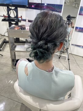 ローレンジウ(LOREN JU) 名駅/名古屋駅/学割U24/レイヤーカット/オージュア/ダブルカラー