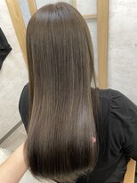 エクラートリアーラ 藤沢店(ECLART Reala)&nbsp;寒色ベージュ