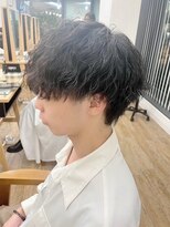 ネオリーブ クーロ メゾン 横浜(Neolive curro Maison)&nbsp;波巻きスパイラル×ツイストパーマ[メンズ]