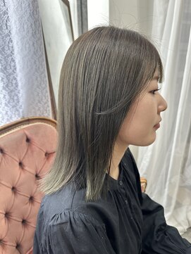 レガーレ(Legare) 透明感カーキグレージュ髪質改善カラー