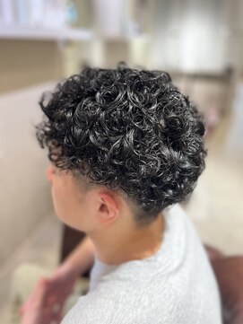 リノ カルバリ(Lino Calbari) Calbariスタイル