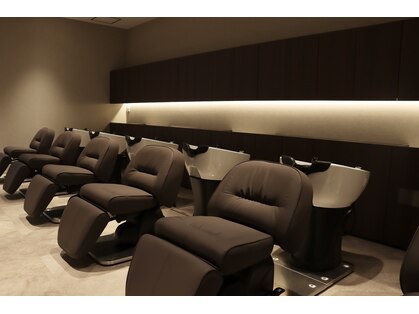 ライズ ネックス ザ サロン 渋谷(LIZE nex the salon)の写真