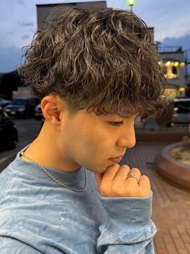 オズ 安積店(OZ) メンズパーマ/ツイストパーマ/シャドウパーマ/波巻きパーマ