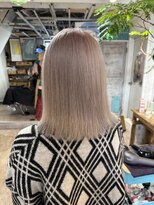 ロア インターナショナル 新宿店(LoA International)&nbsp;ピンクベージュ