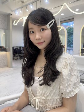 アイユー(ii+U) ガーリー　フォワード巻き　流し前髪