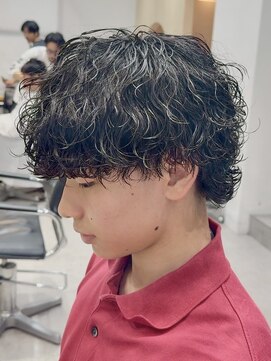 フィフス(fifth) 原宿波巻きパーマメンズカットマッシュウルフヘア刈り上げfifth