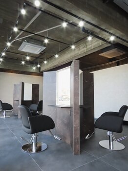 口コミ高評価◎≪プチプライス×高技術×東京の人気サロン≫ cut＋color￥3980【宇都宮/宇都宮駅/学割24】