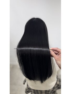 リエル(LIERU) 柔らかく指通りの良い髪って?LIERU縮毛矯正/ツヤ感/艶髪/美髪