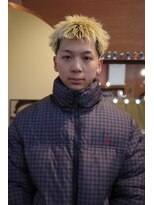 エディ(Edy)&nbsp;スパイキーショートブロンド抜きっぱなしブロンド眉毛カット岡山
