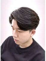 ヘアスタジオ ロメオ(hair studio Romeo)&nbsp;サイドパート毛流れパーマ