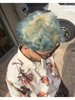 サラ HAIR&MAKE SALA 相模大塚店&nbsp;スパイキーショート　デザインカラー