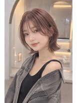ソレイユトウキョウシブヤ(SOLEIL TOKYO shibuya)&nbsp;ショートボブピンクベージュダブルカラーハイトーン顔周り
