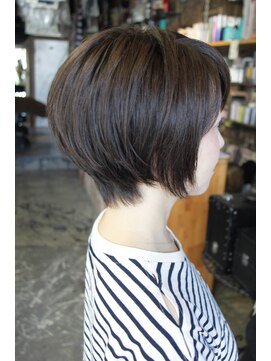 オーバーキャプテンネイキッド(OVER CAPTAIN NAKED) [人気ＮＯ．１] 骨格補正ショートカット＋似合わせカラー