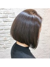 明るい白髪染めも思いのまま！SeeKの【グレイカラー】におまかせ♪