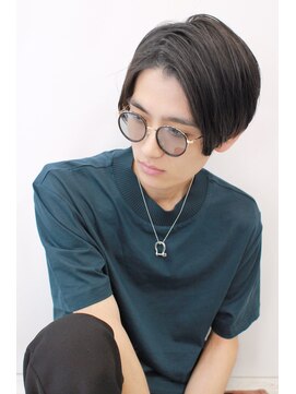 シン(syn) イメチェンスマートマッシュグランジショートネープ刈り上げ