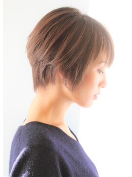 レウナ 外苑前(Reuna) 【30代40代50代】吉瀬美智子風大人ショート