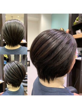 バンズヘアーファミリー(Ban.s Hair Family) ショートレイヤー(前下がり)