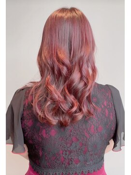 サラジュ 逆瀬川店(SARAJU) ピンクカラー