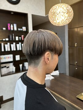 アールトゥーヘアー(art To Hair) メンズマッシュ/アンブレラカラー/アウターカラー