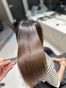 LAPISUTA 門前仲町 ストレートエステ【髪質改善美容院LAPISUTA門前仲町】