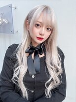 ドットハリス(.Hallis)&nbsp;ホワイトカラー/ホワイトブリーチ/レイヤーカット/髪質改善