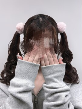 アールエーサロンモノクロ 秋葉原(RA SALON モノクロ) ウェーブツインテール