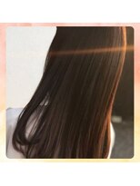 ミマインズ(MeMines)&nbsp;ミルクティーアッシュ前髪パーマ大人美人ロングj西阿知20代30代