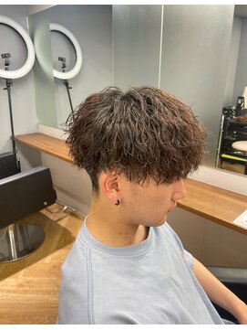 アレス バイ シカ 神戸三宮元町店(ALLES by Cica) ツイストスパイラル骨格修正カット