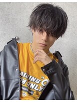 ボンドストーリーホワイト(BondStory White)&nbsp;ツイストスパイラルメンズマッシュツーブロック束感メンズパーマ