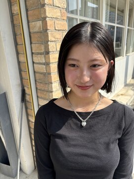 トレパルッキエーレサカイ(tre parrucchiere sakai) 20代30代/大人可愛いミニボブ/耳かけ/こなれショート/髪質改善